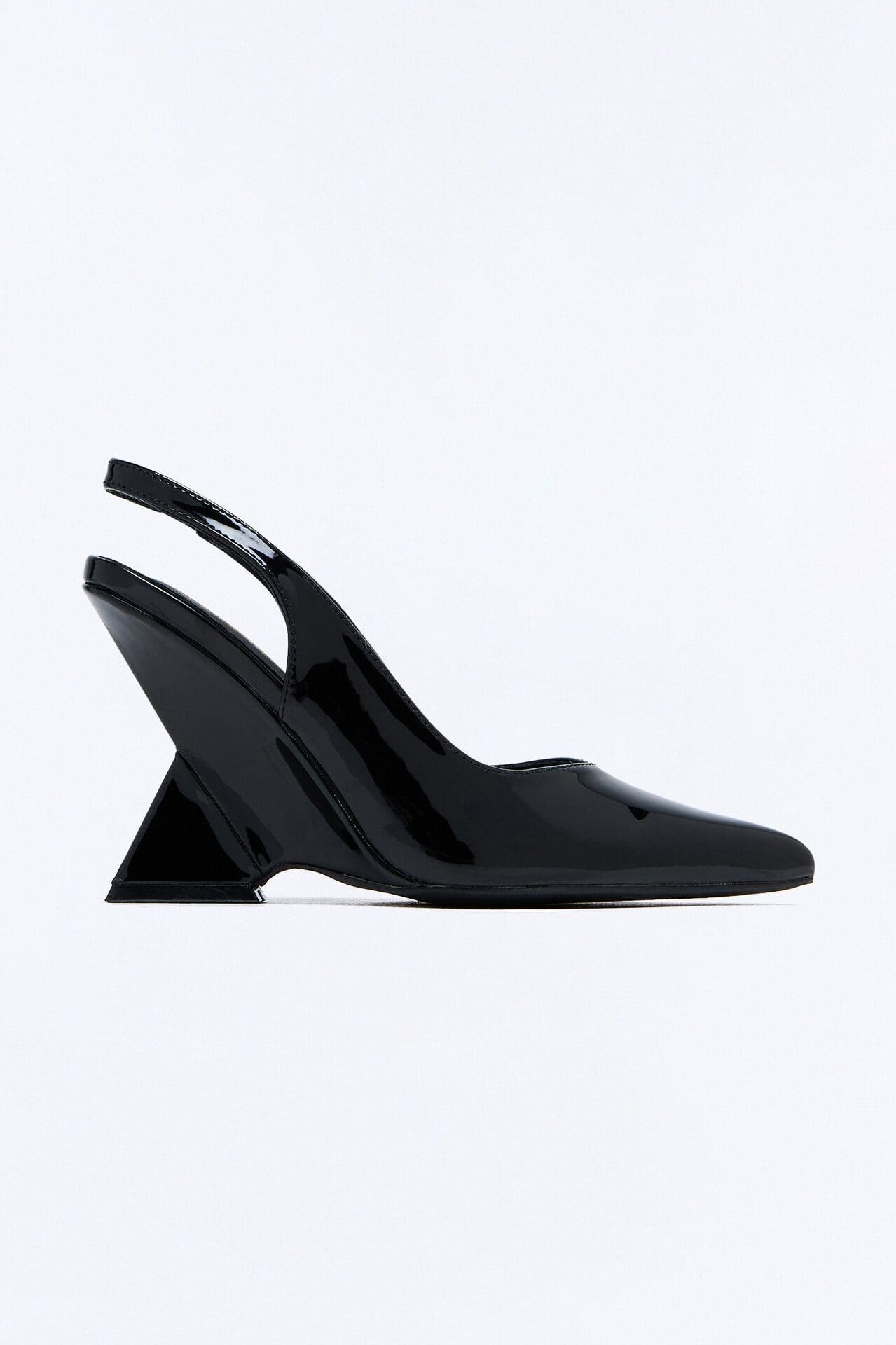 Prelude Slingback Wedge Pumps - Black