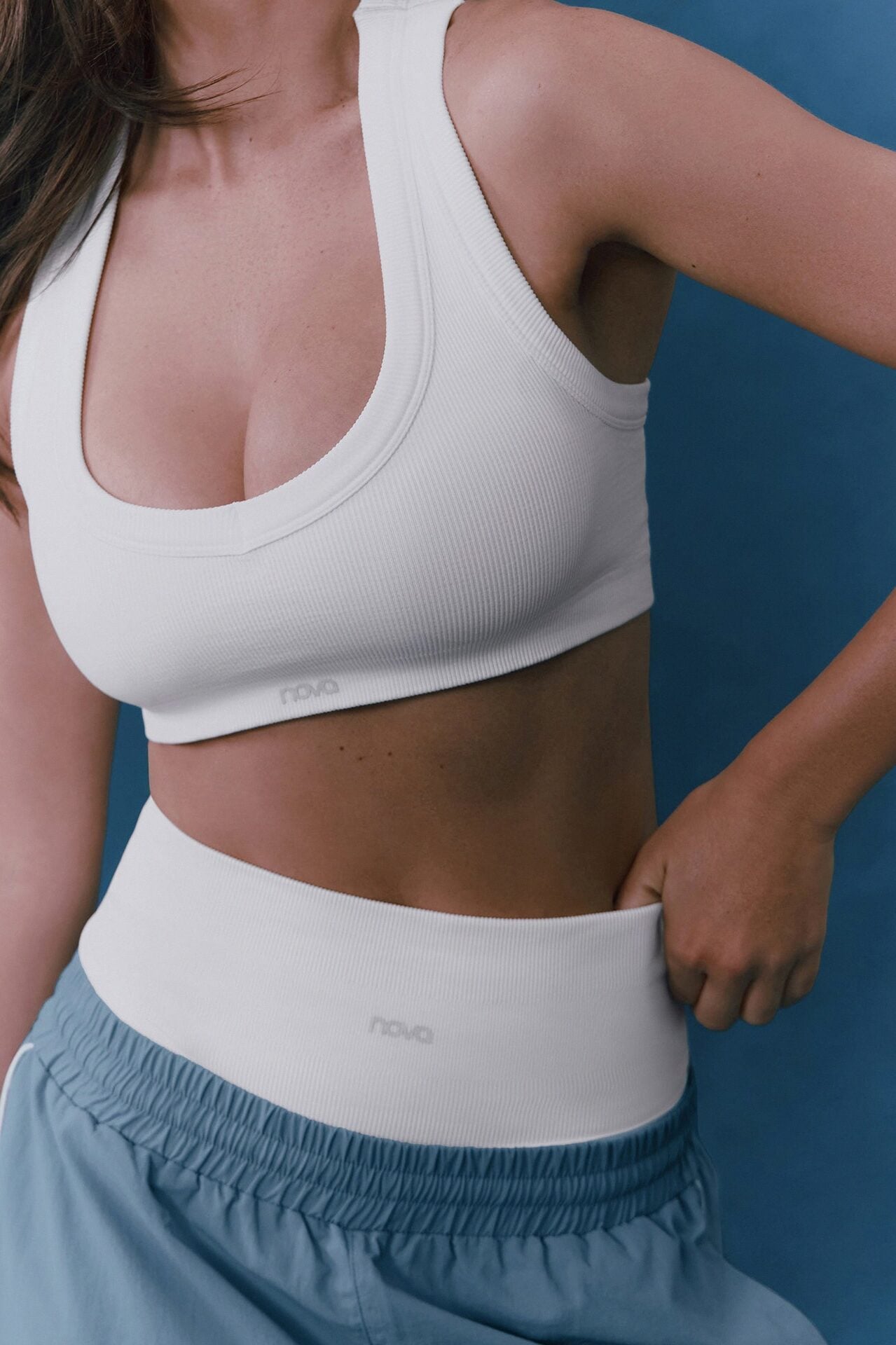 SeamlessLift™ Soft V-Front Racerback Sports Bra - Bright White image 8