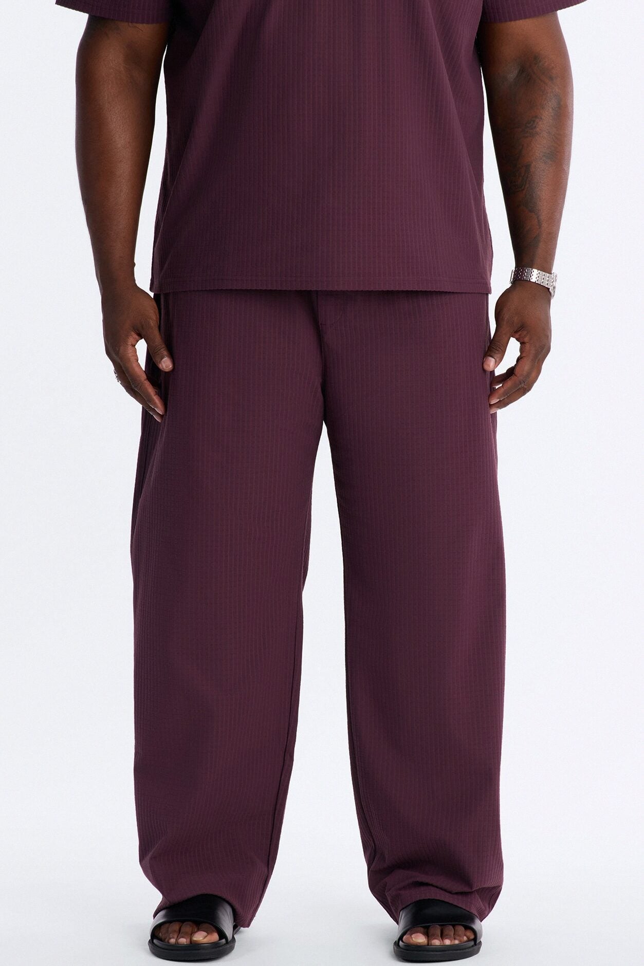 Terrance Textured Relaxed Pant - Wine image 5