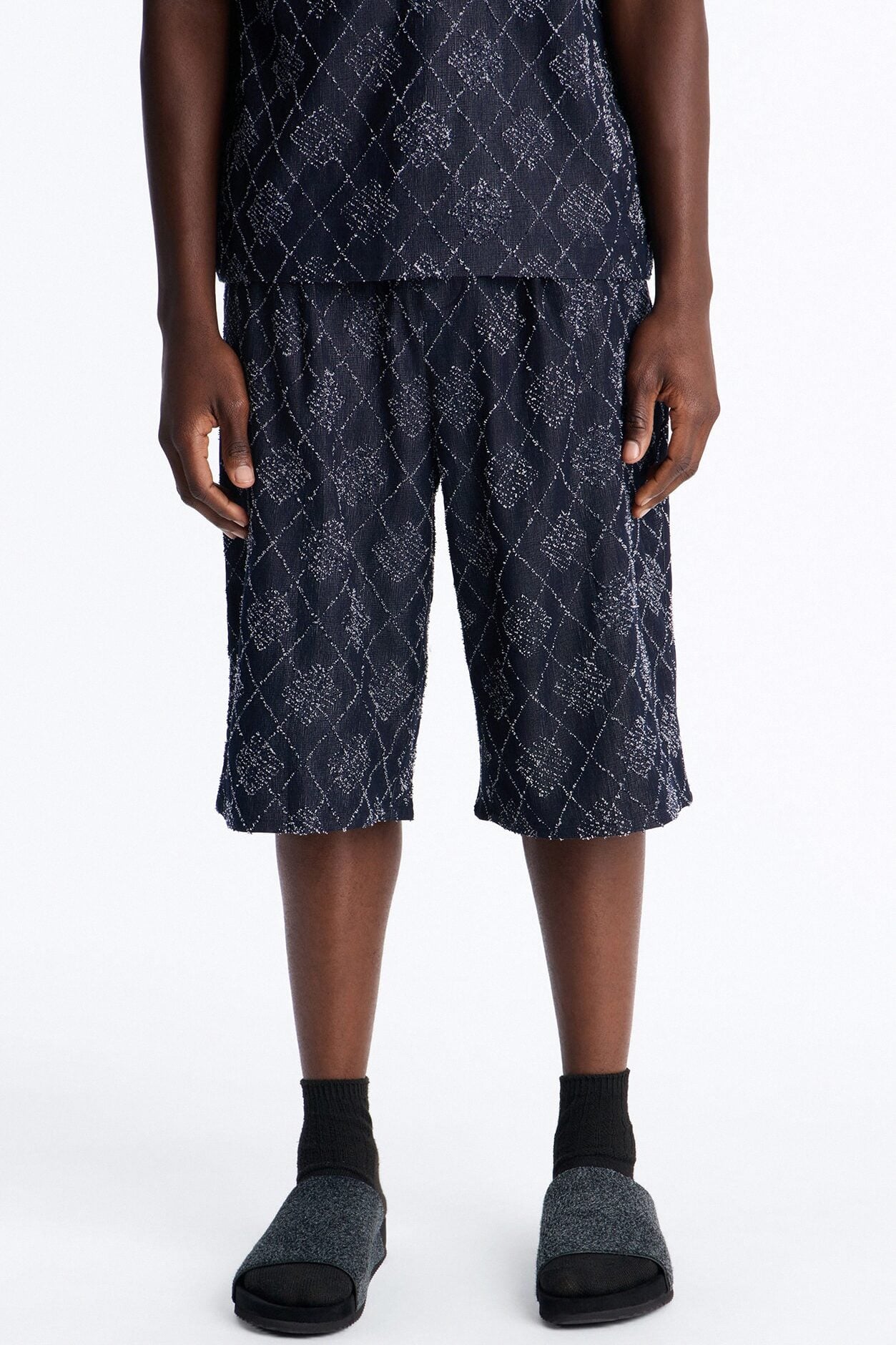 Baggy Diamond Frayed Jacquard Long Short - Navy image 1