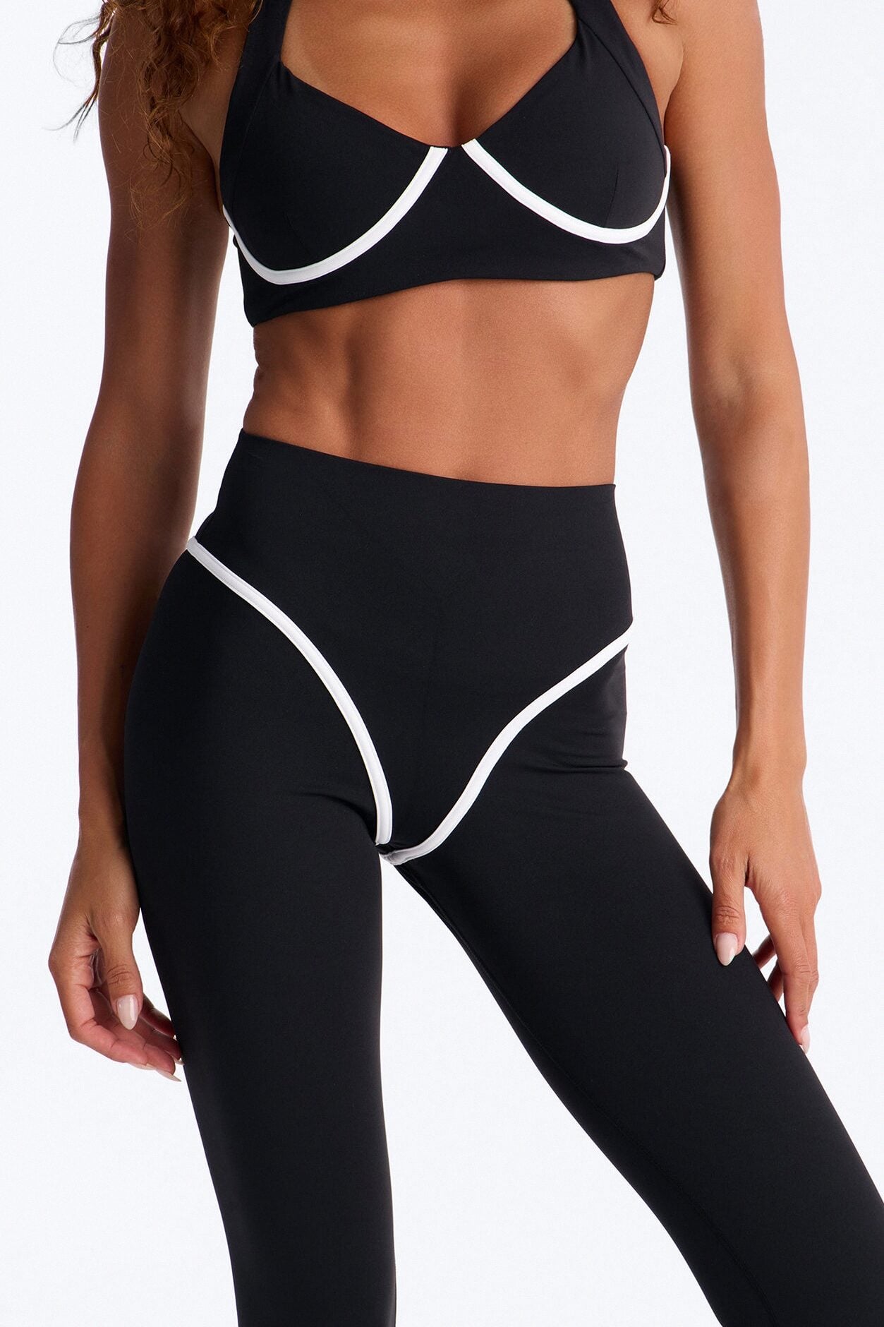 Sculpt Active 3 Piece Legging Set - Black image 4