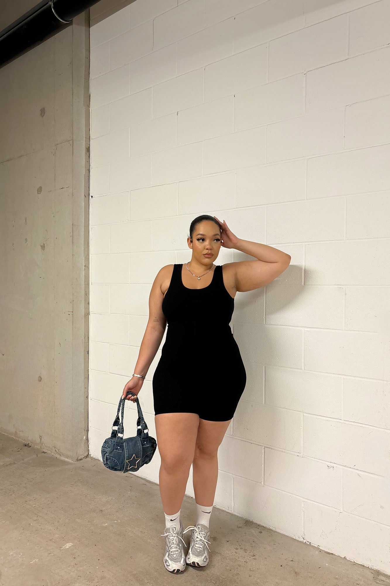 Naveah Scoop Neck Snatched Romper - Black image 9