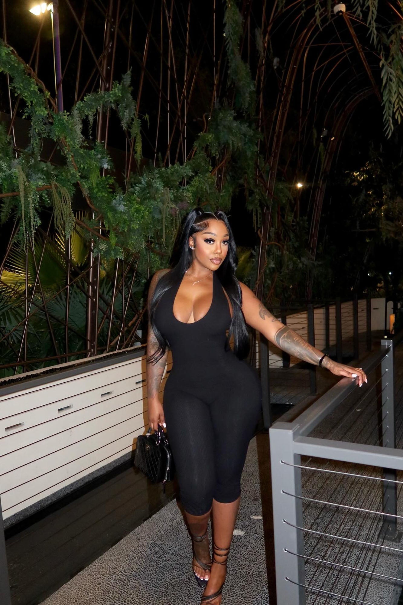 Taytum Snatched Capri Jumpsuit - Black image 8