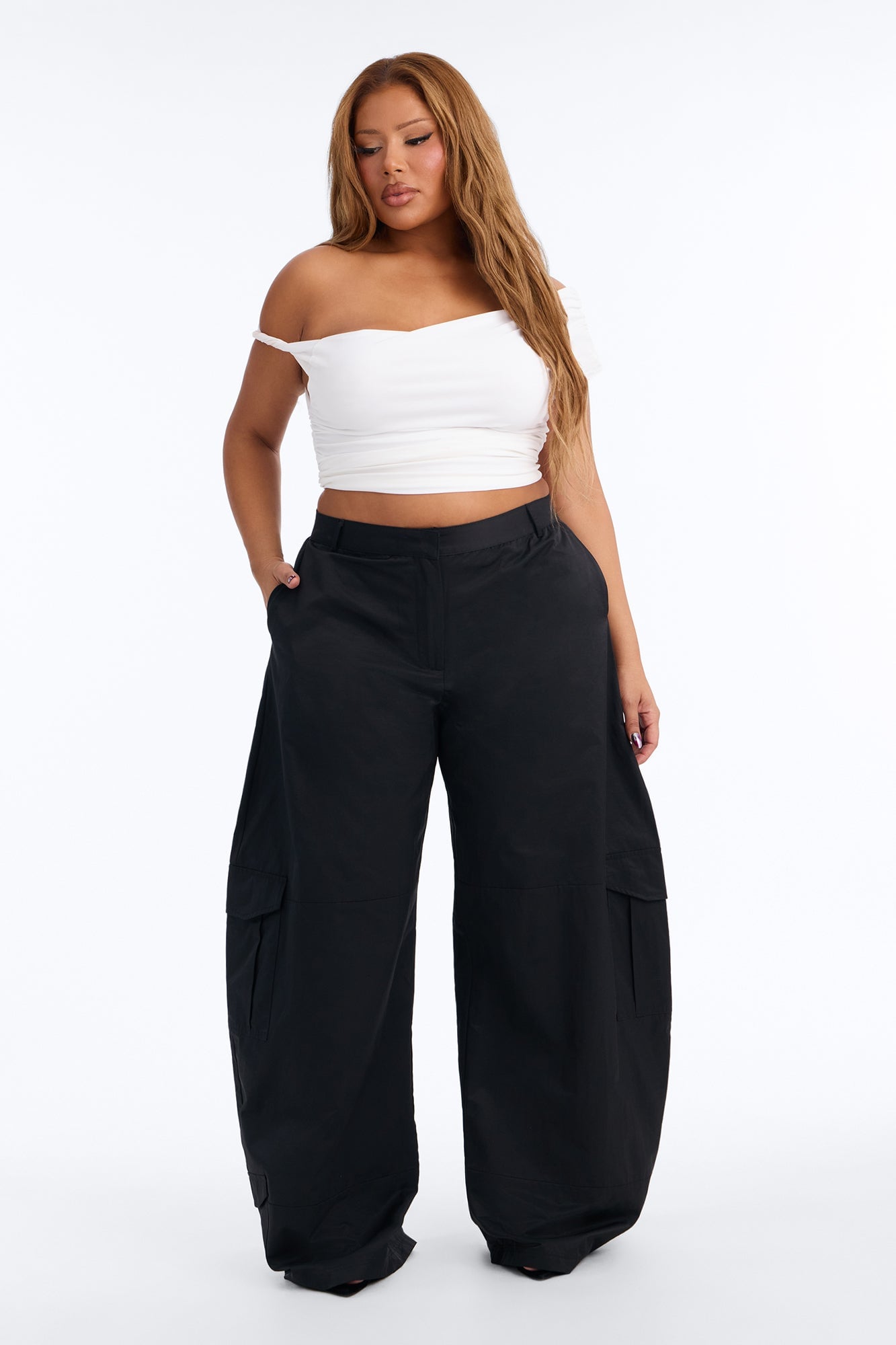 Amania Windbreaker Cargo Pant - Black image 1