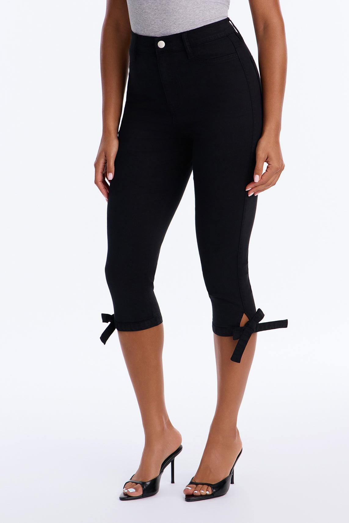 Classic Color High Waist Bow Tie Capri Jeans - Black image 5