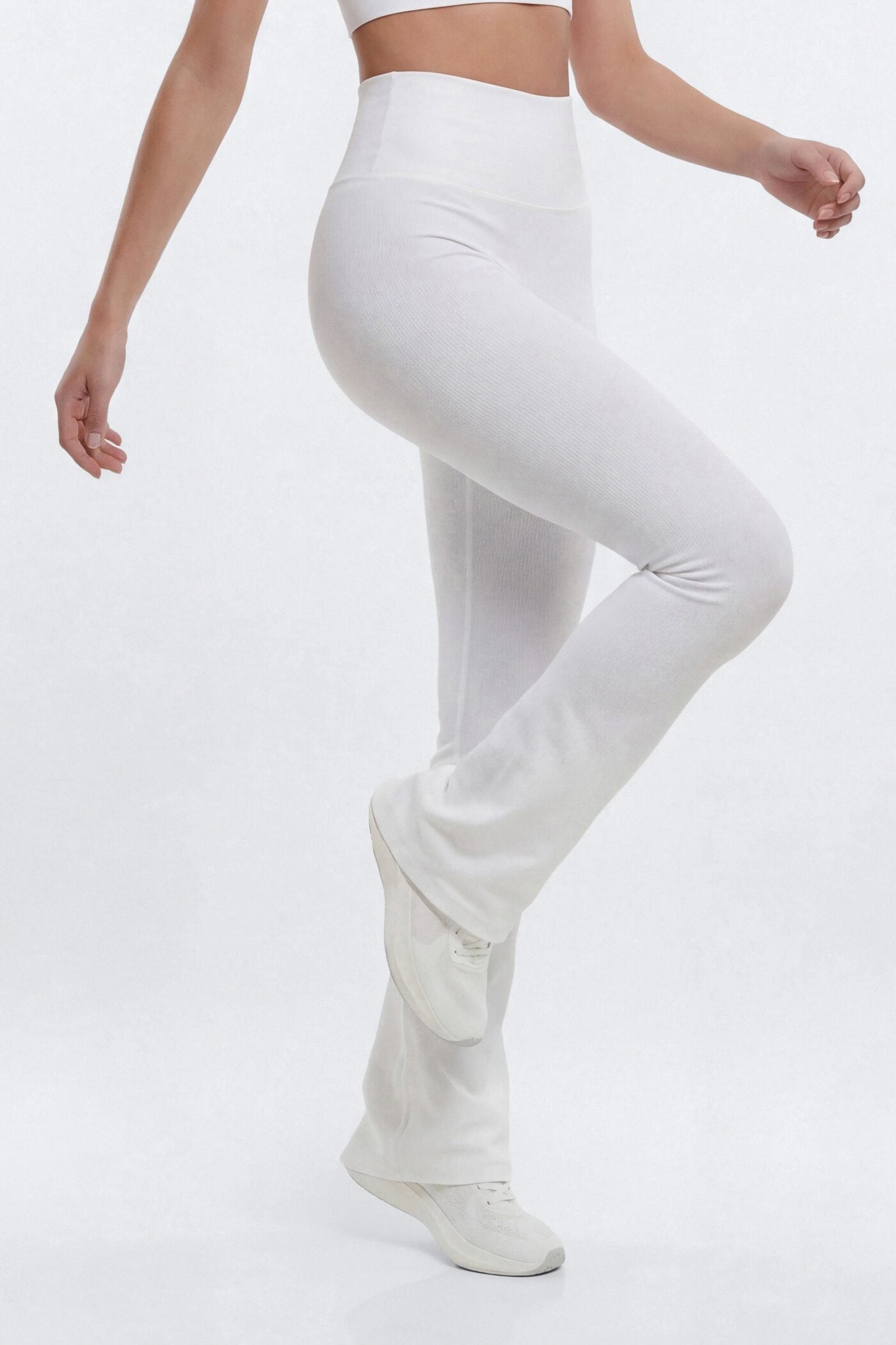 SeamlessLift™ 32″ High Rise Flare Legging - Bright White image 1