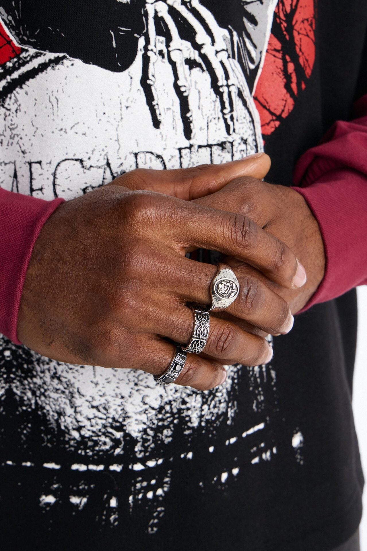 Darkening Rose Multi Size Ring Set - Silver image 1