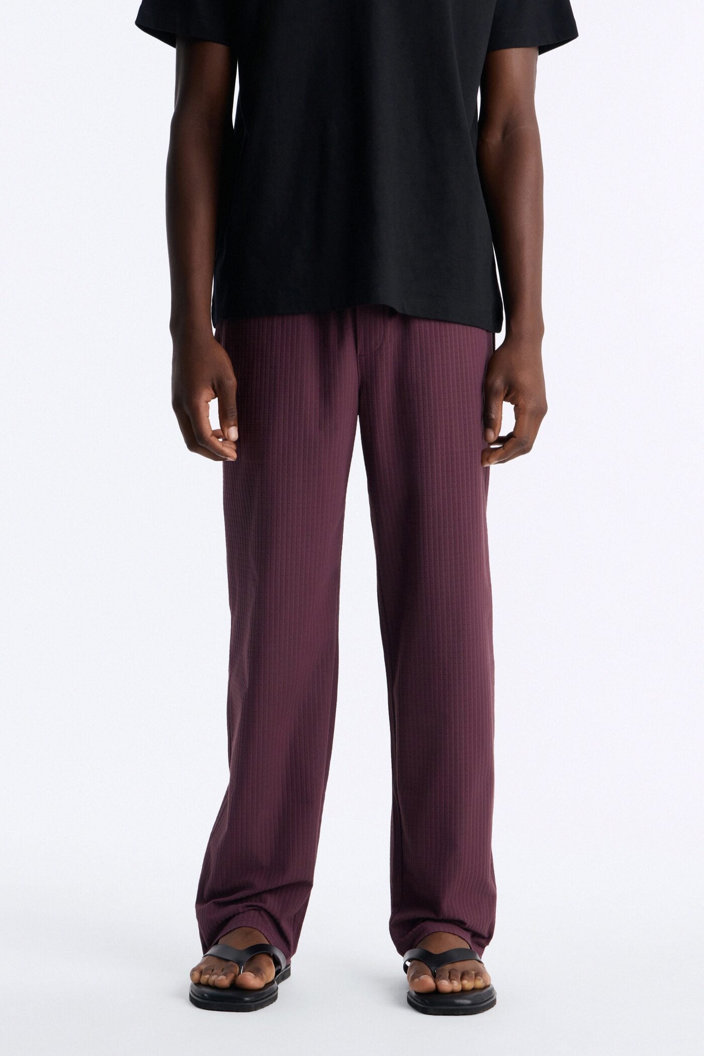 Terrance Textured Relaxed Pant - Wine image 1