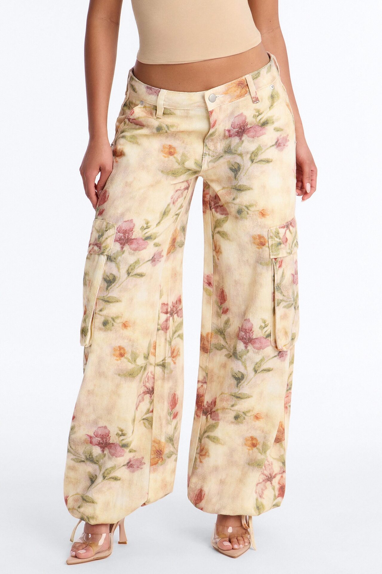 Lasting Impression Floral Print Cargo Jeans - Khaki/combo