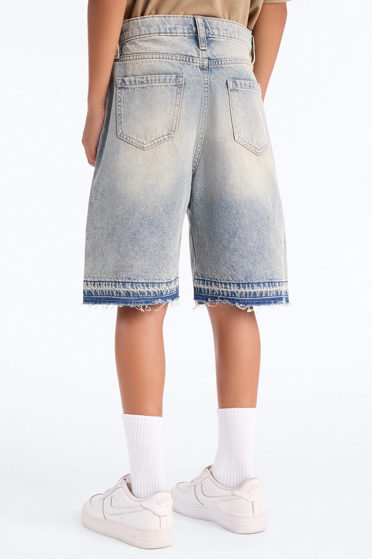 Mini Baggy Skatepark Denim Short - Light Wash