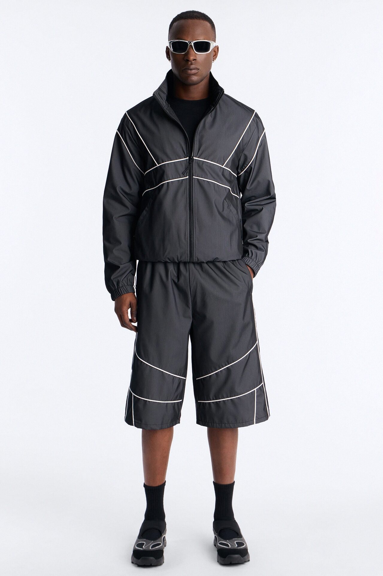 Relaxed Chroma Reflective Mesh Overlay Windbreaker Jacket - PlatinumIce