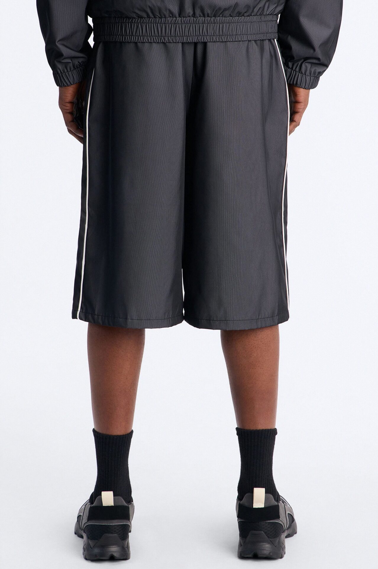 Baggy Chroma Reflective Mesh Overlay Short - PlatinumIce