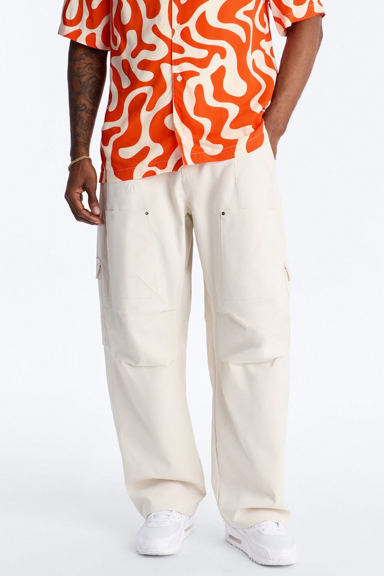 Barrel Fit Node Cargo Pant - Cream