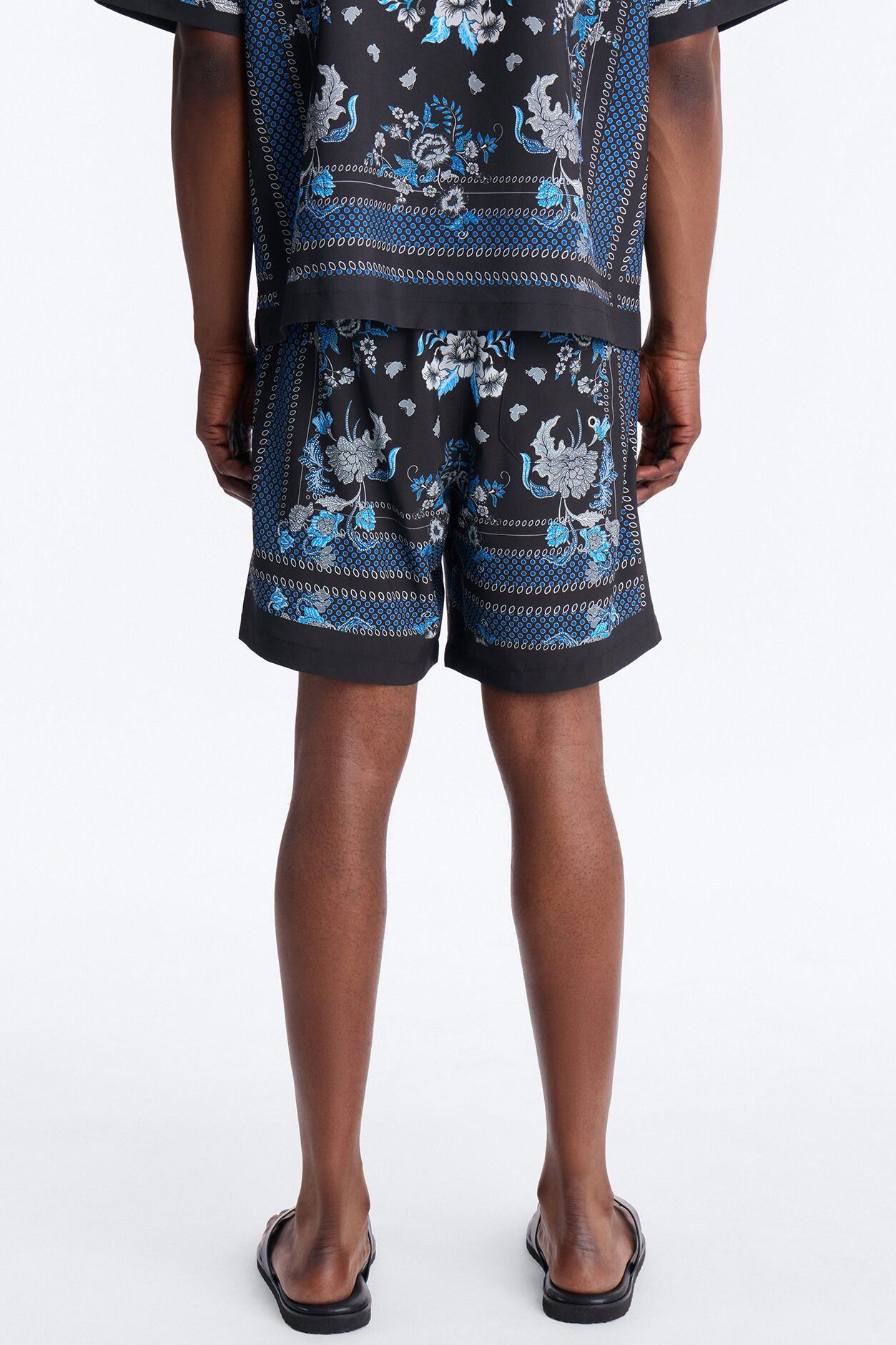 Mirage Bloom Swim Trunk 7″ - Black