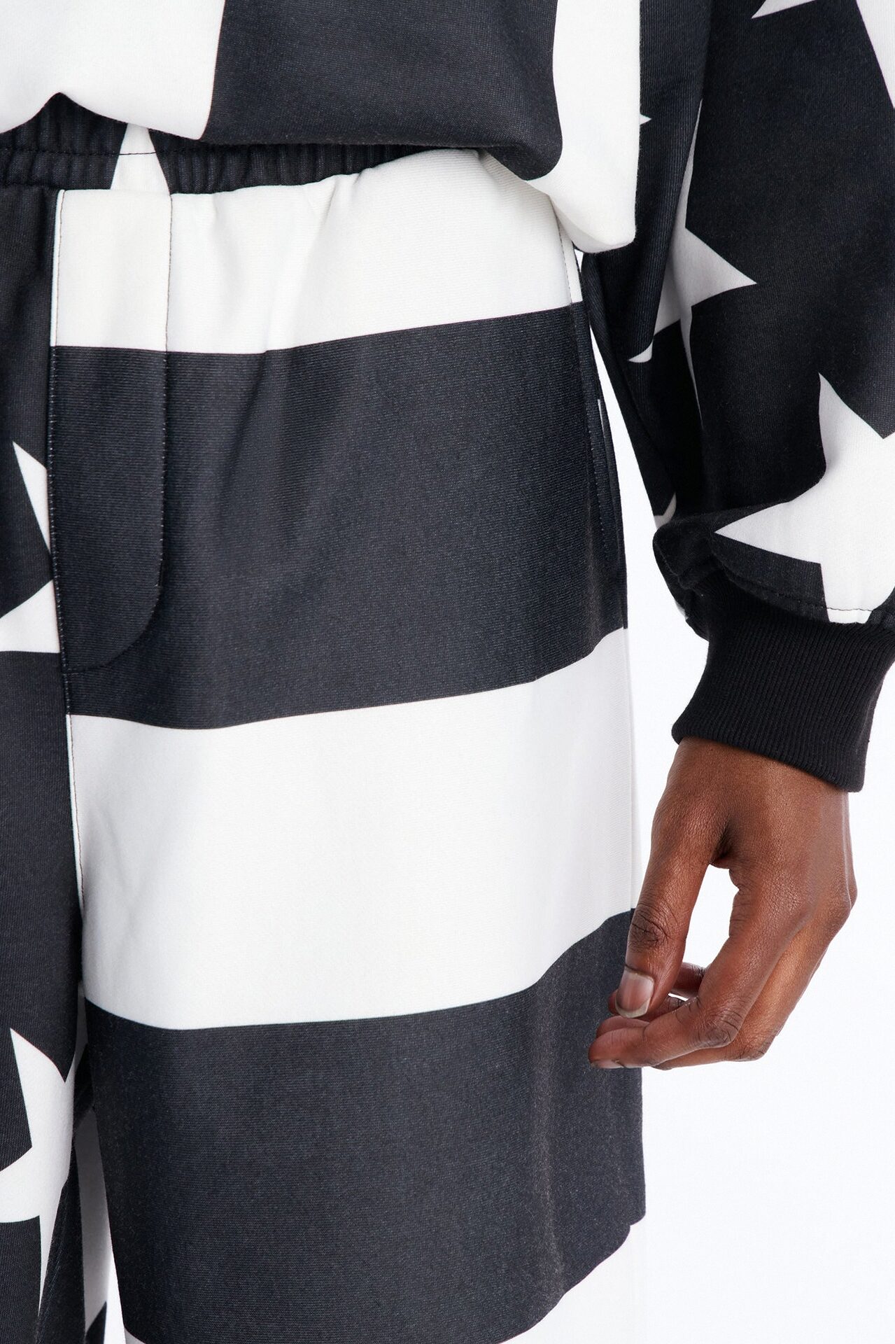 Stars And Stripes Baggy Short - Black/White