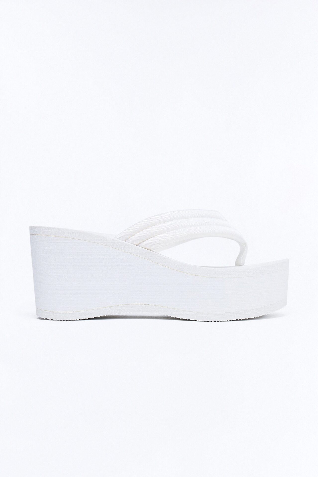 Gal Thong Platform Wedges - White