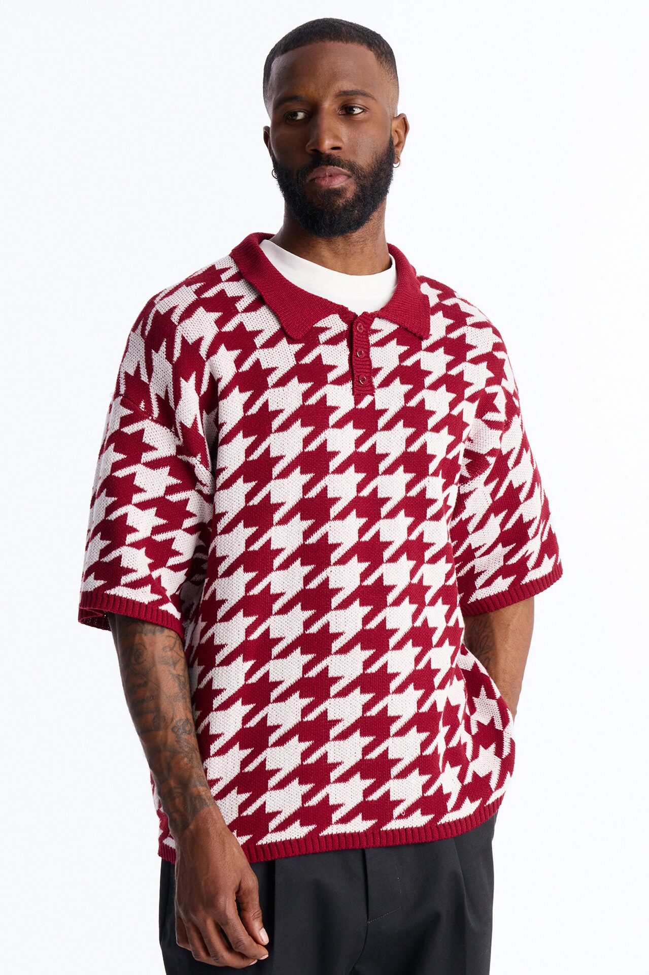Houndstooth Short Sleeve Knitted Polo - Burgundy