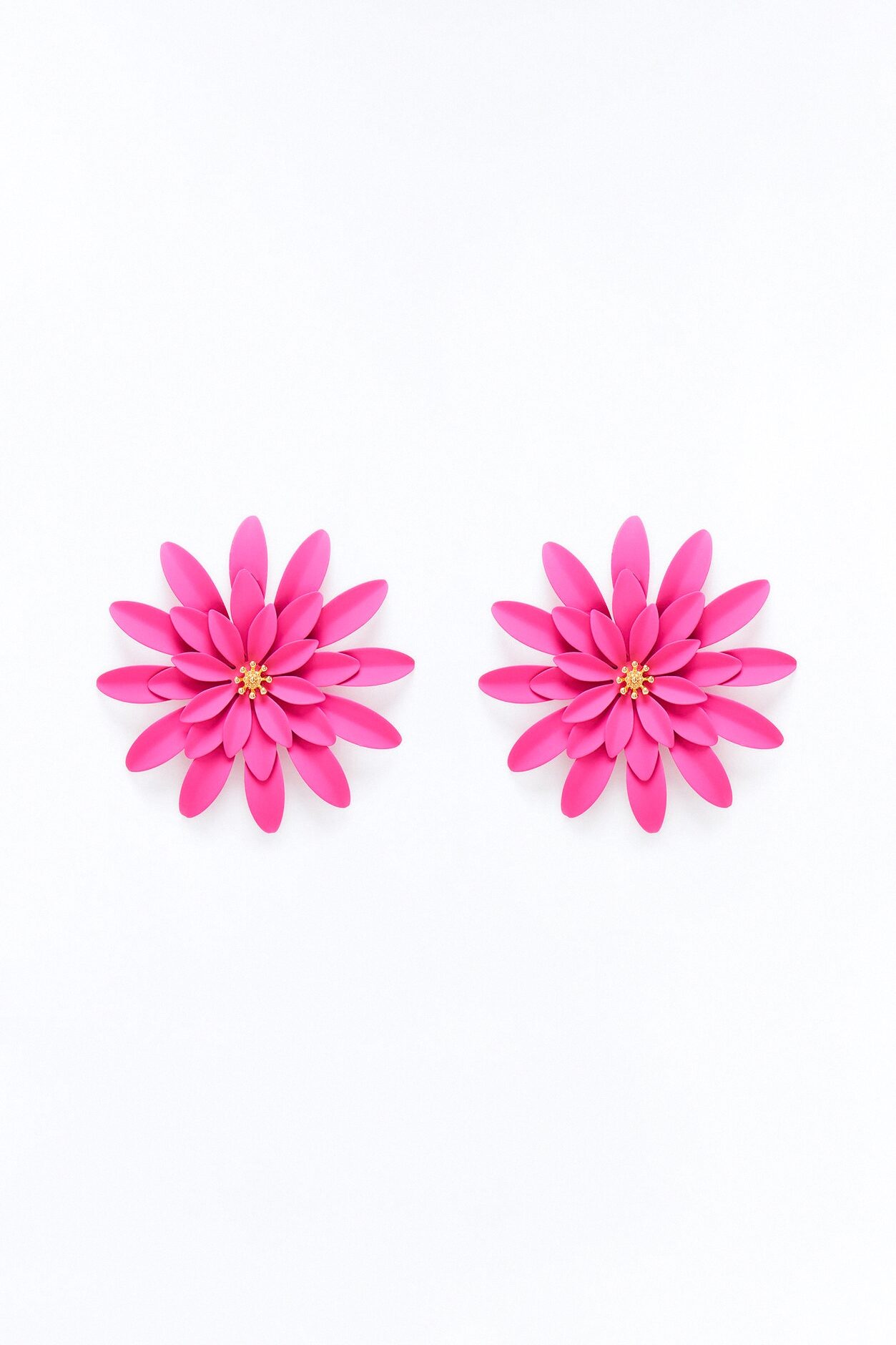 She Is The Moment Floral Earrings - Pink