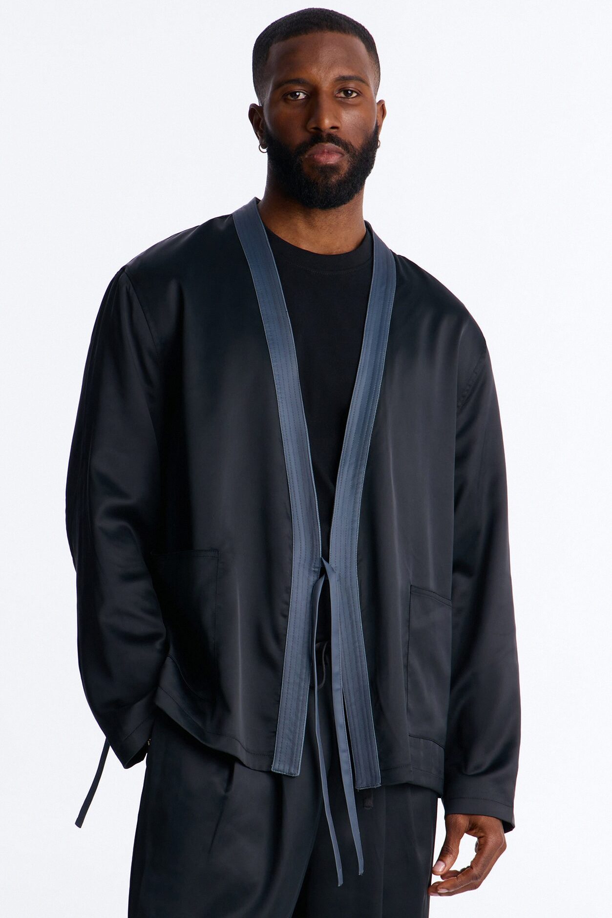 Liquid Shadow Wrap Jacket - Black