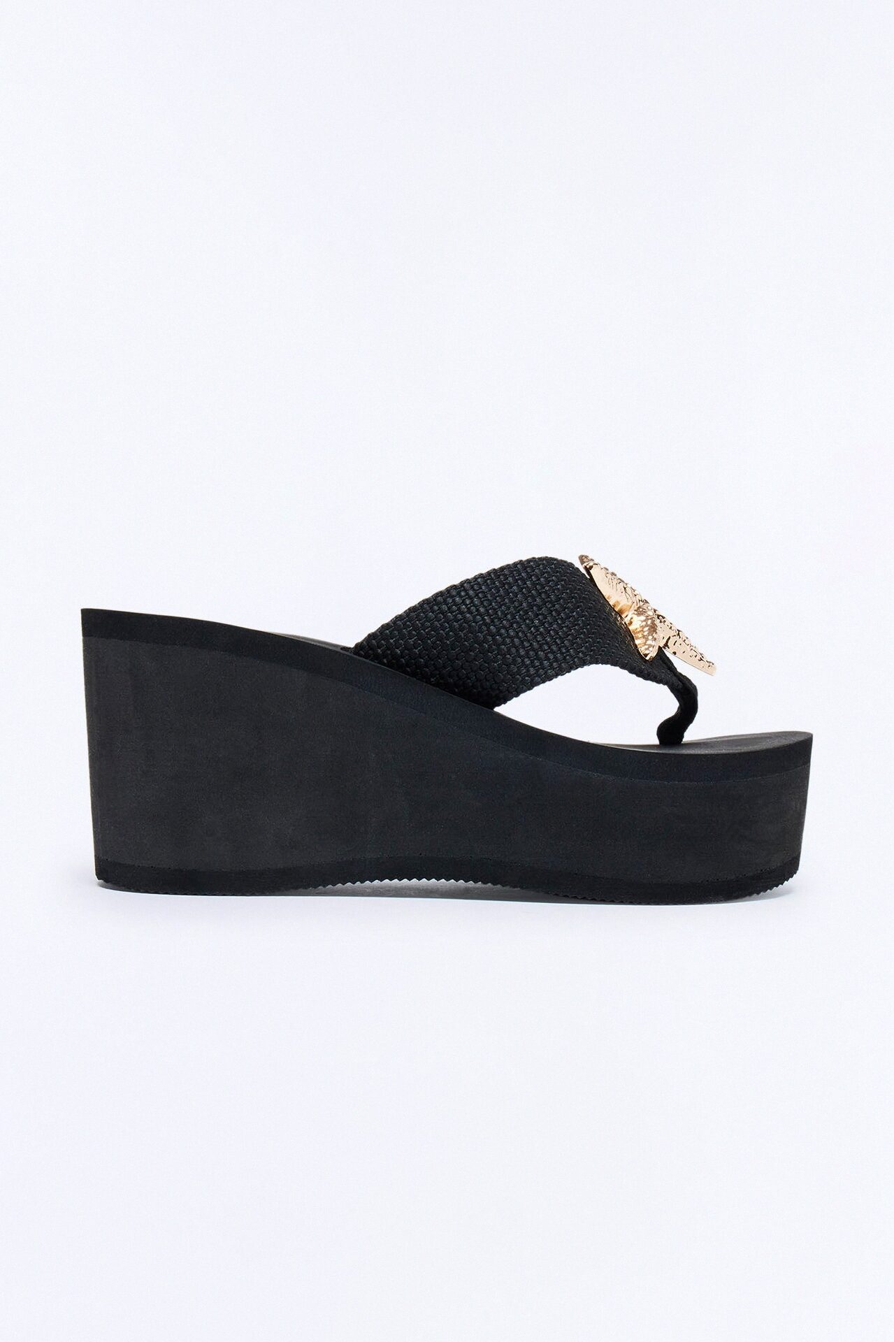 Feel The Heat Thong Wedges - Black
