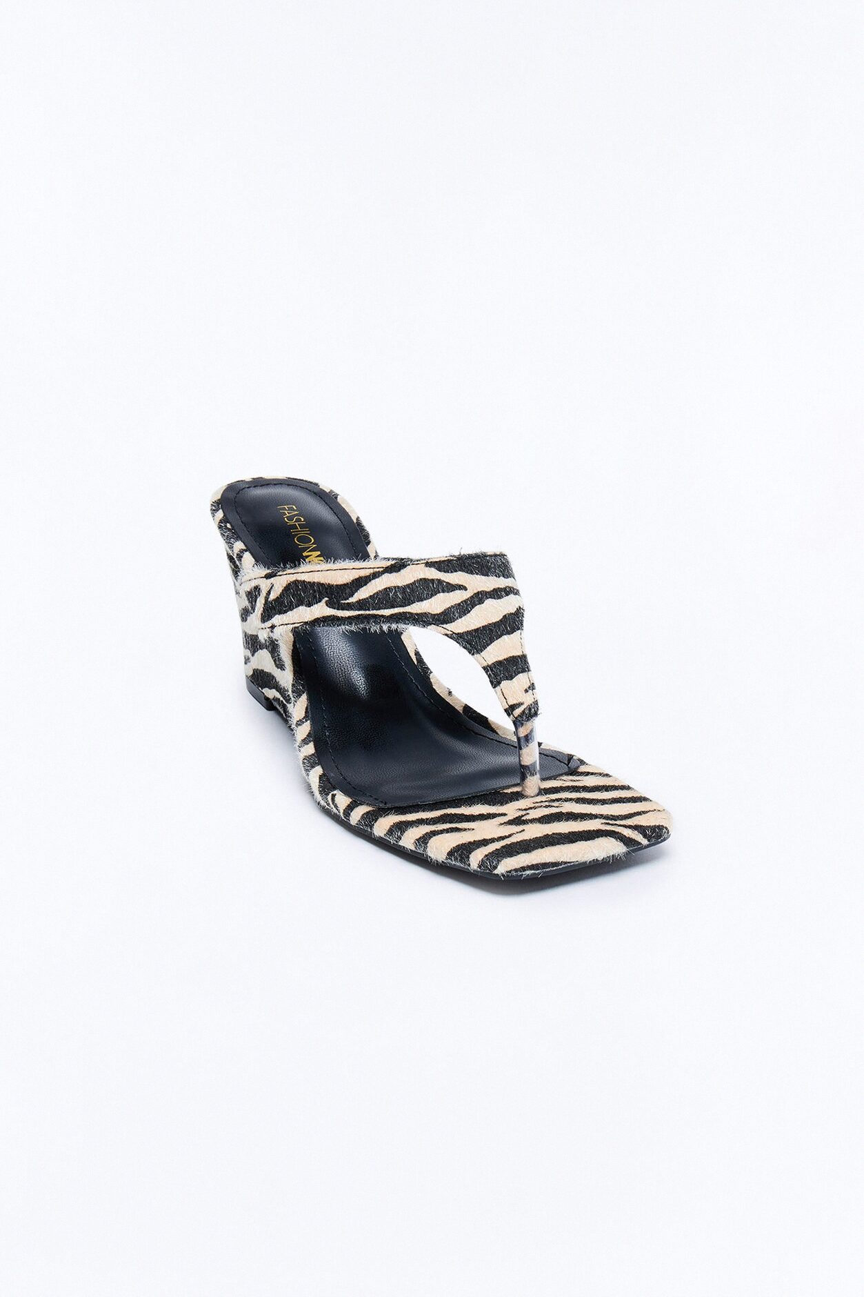 Kindred Thong Wedges - Black/White