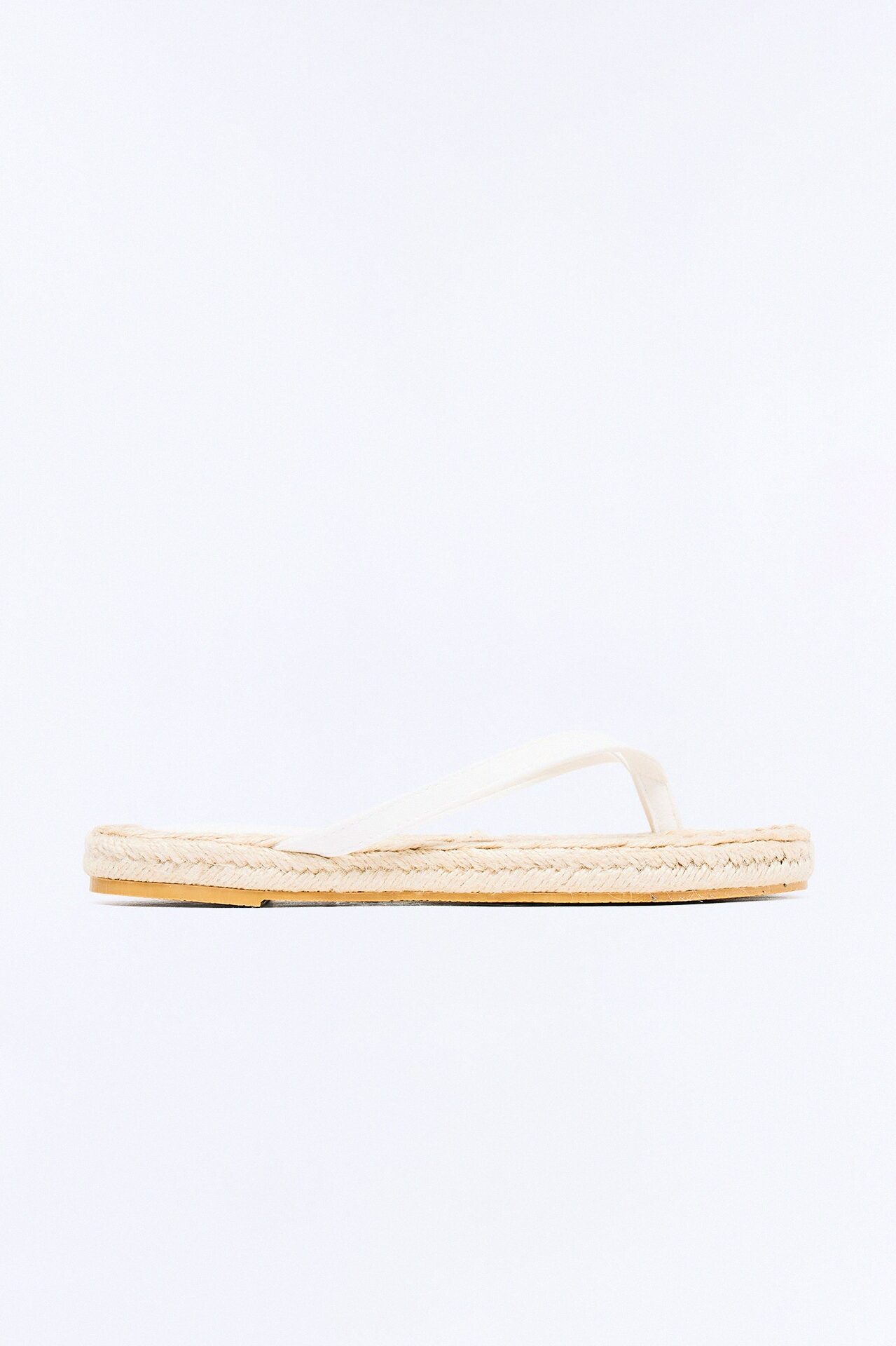 Kasara Jute Flip Flops - White