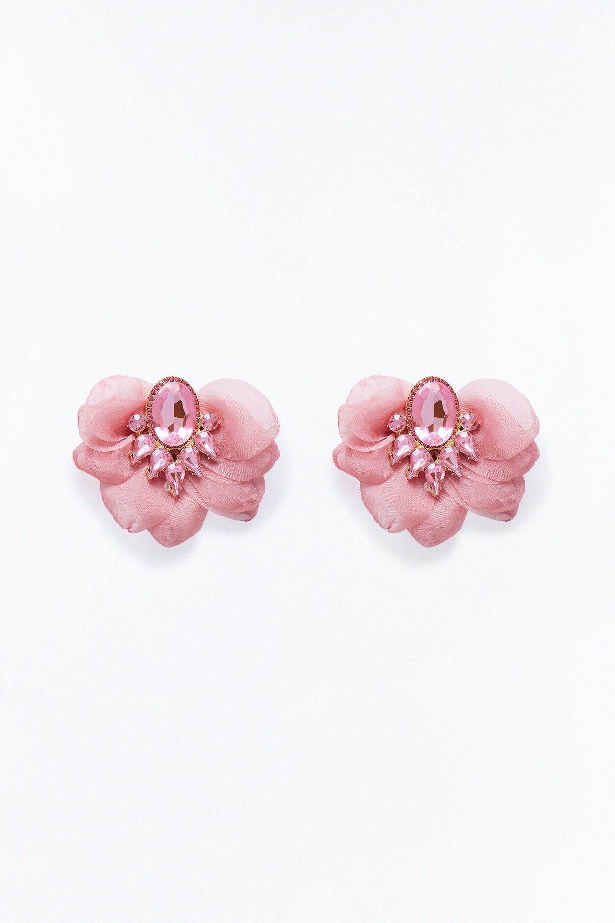 Sweep Me Off My Feet Earrings - Pink