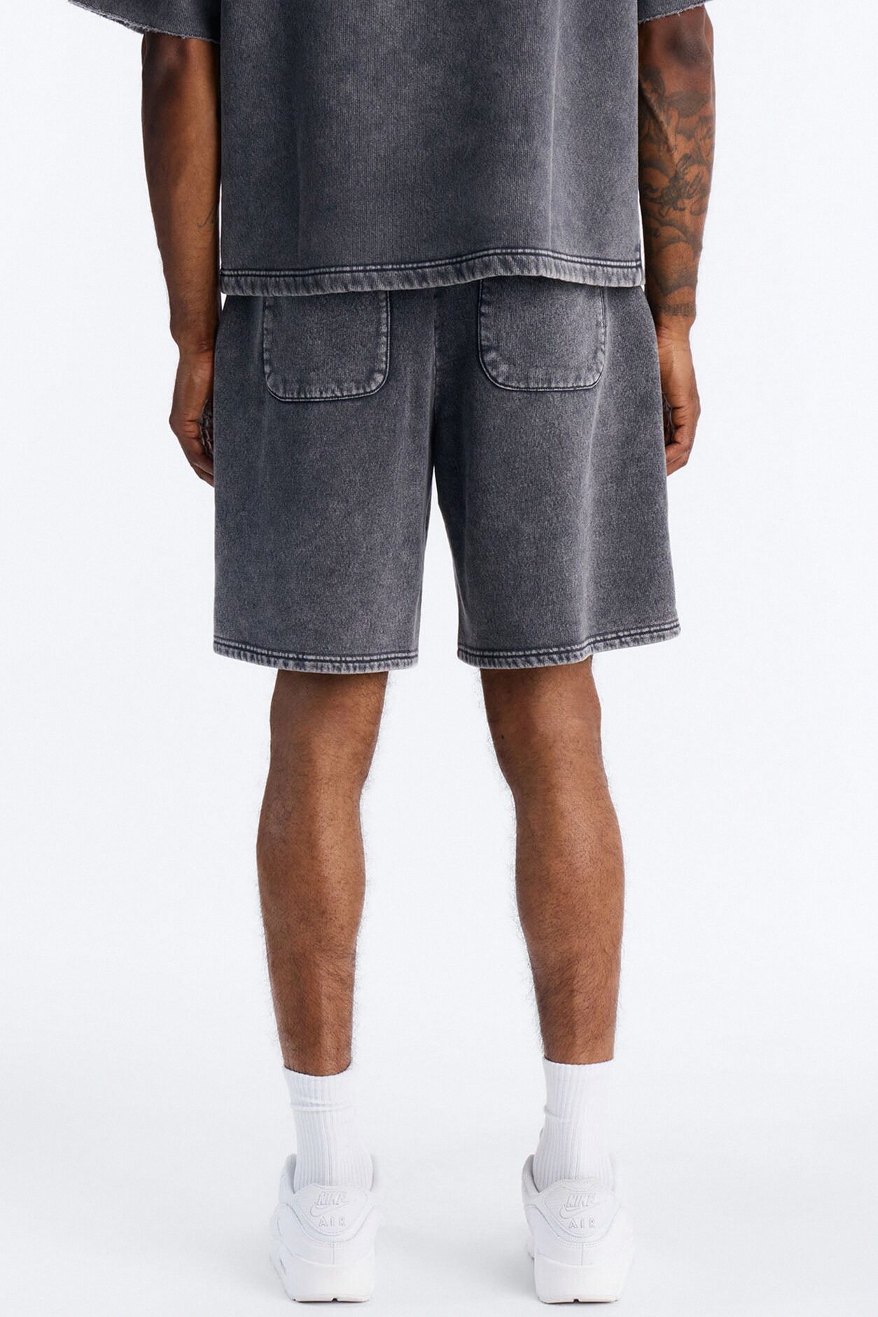 On The Go Washed Sweatshort - Charcoal