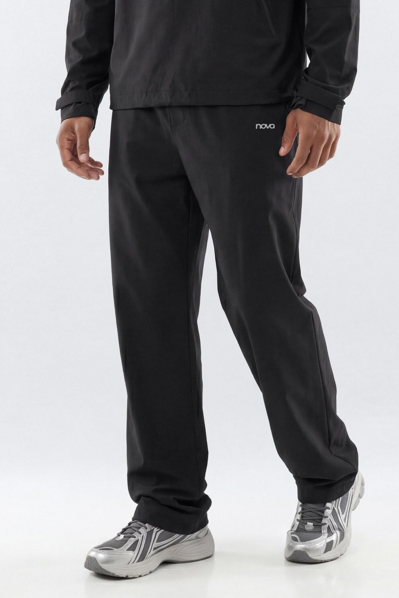 ActiveNylon™ 32″ Straight Leg Pant - Black