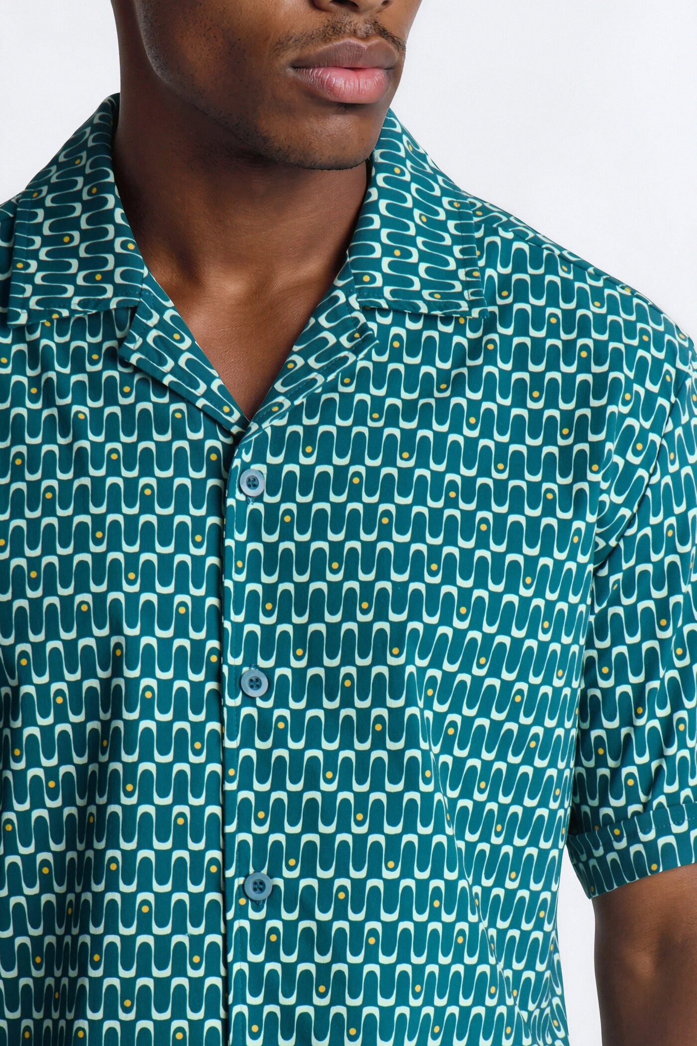 Relaxed Disco Plunge Geometric Cuban Collar Button Up Shirt - Teal/combo