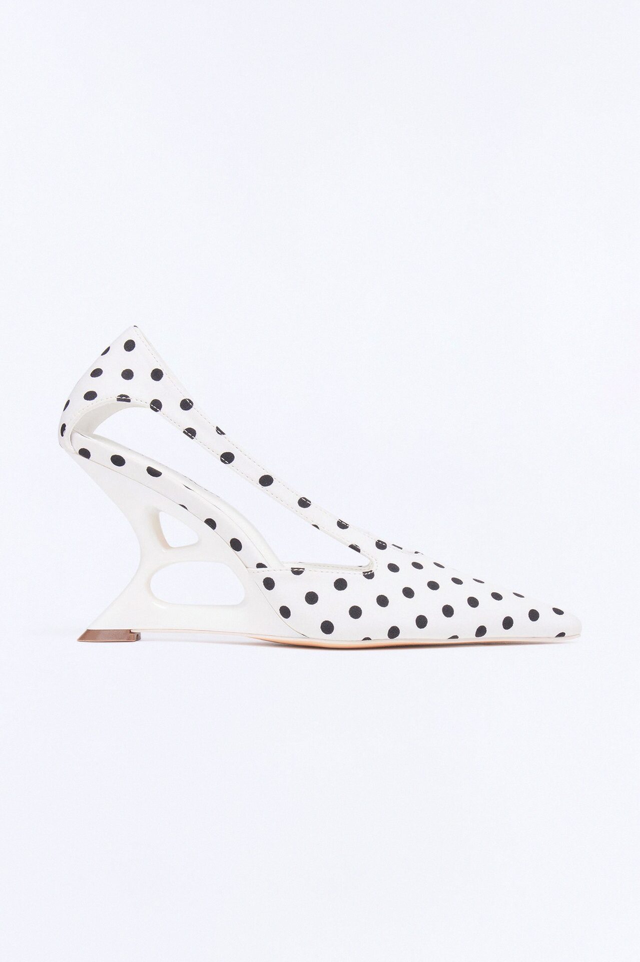 Galilea Novelty Wedge Pumps - White/Black