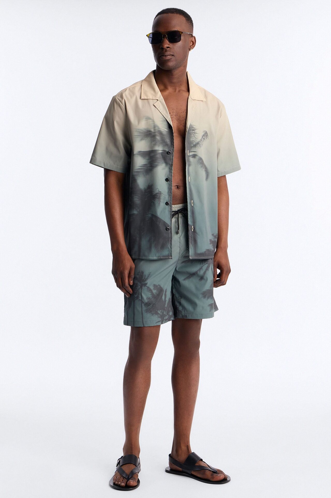 Relaxed Moab Breeze Cuban Collar Button Up Shirt - Taupe
