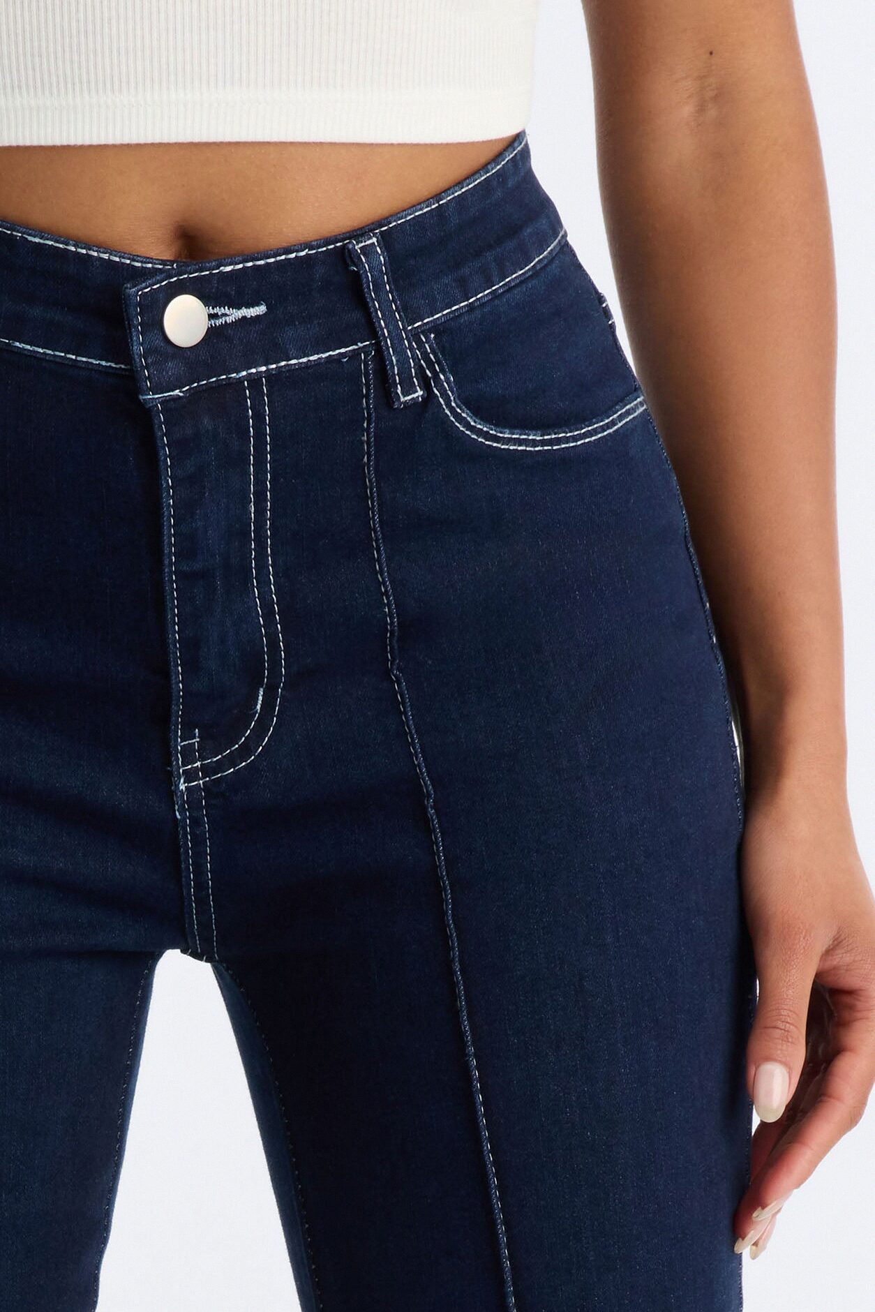 Dance Queen Stretch Flare Jeans - Dark Wash