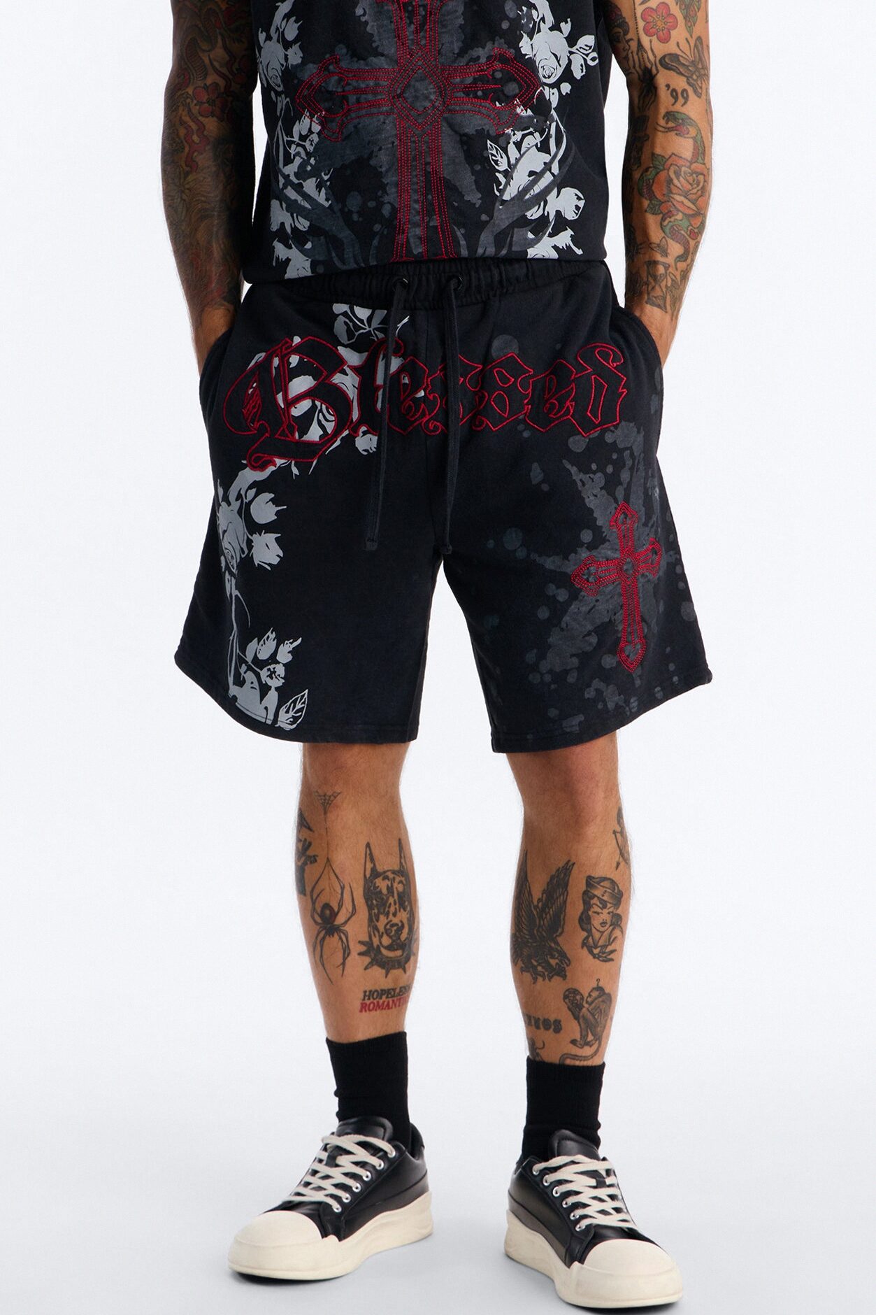 Blessed Roses Embroidered Patch Relaxed Sweatshort - Black Wash