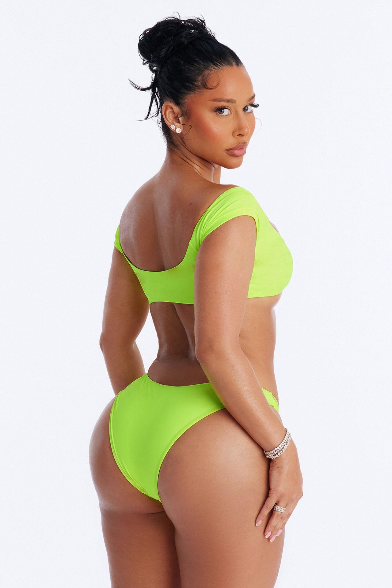 Beach Princess 2 Piece Off Shoulder Bikini Set - Yellow