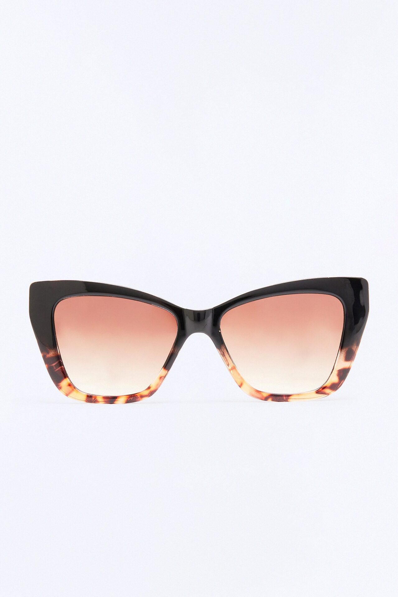 Take The Edge Off Sunglasses - Tortoise/Black