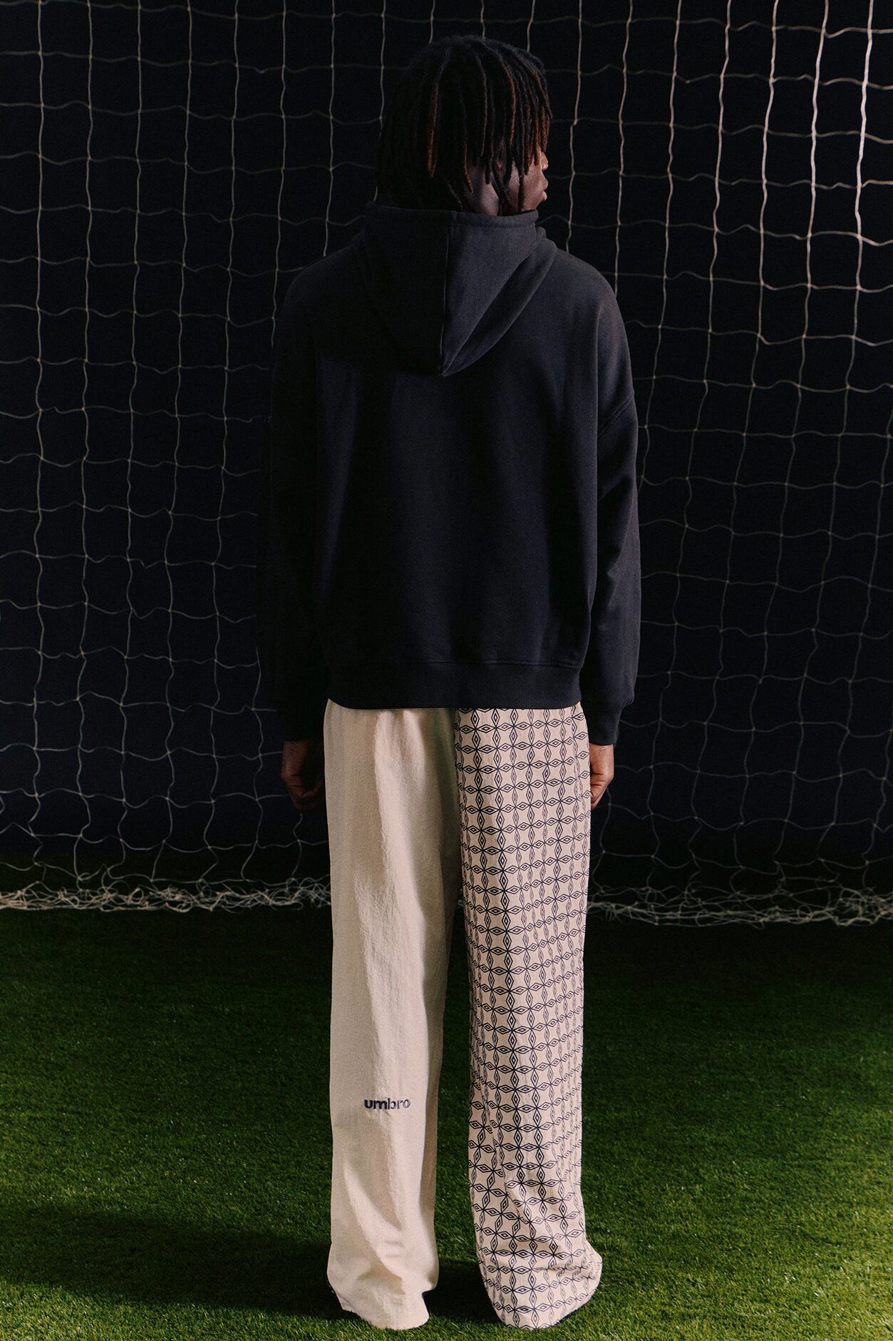 Umbro Hoodie - Black