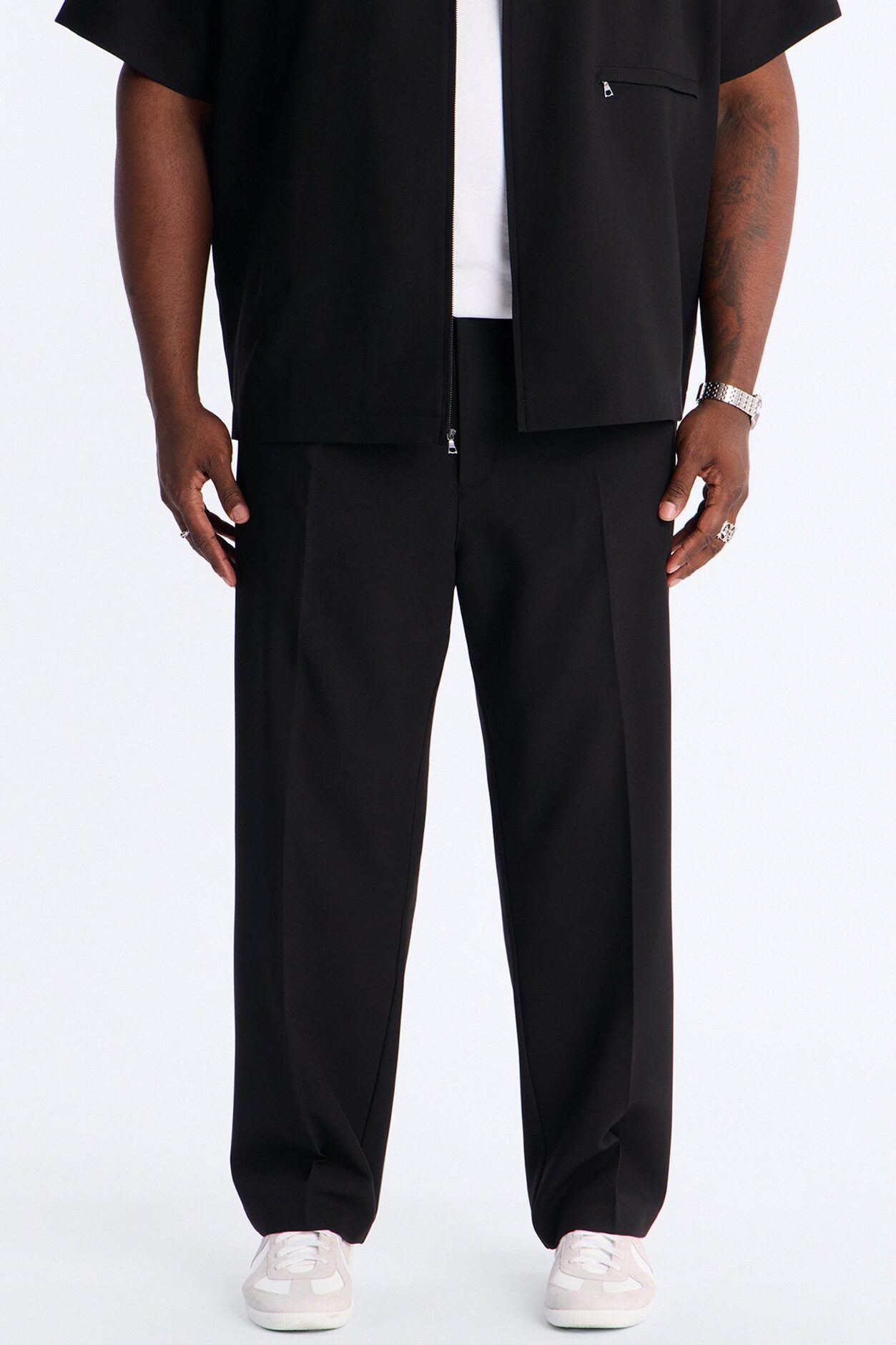 Modern Essential Straight Trouser - Black