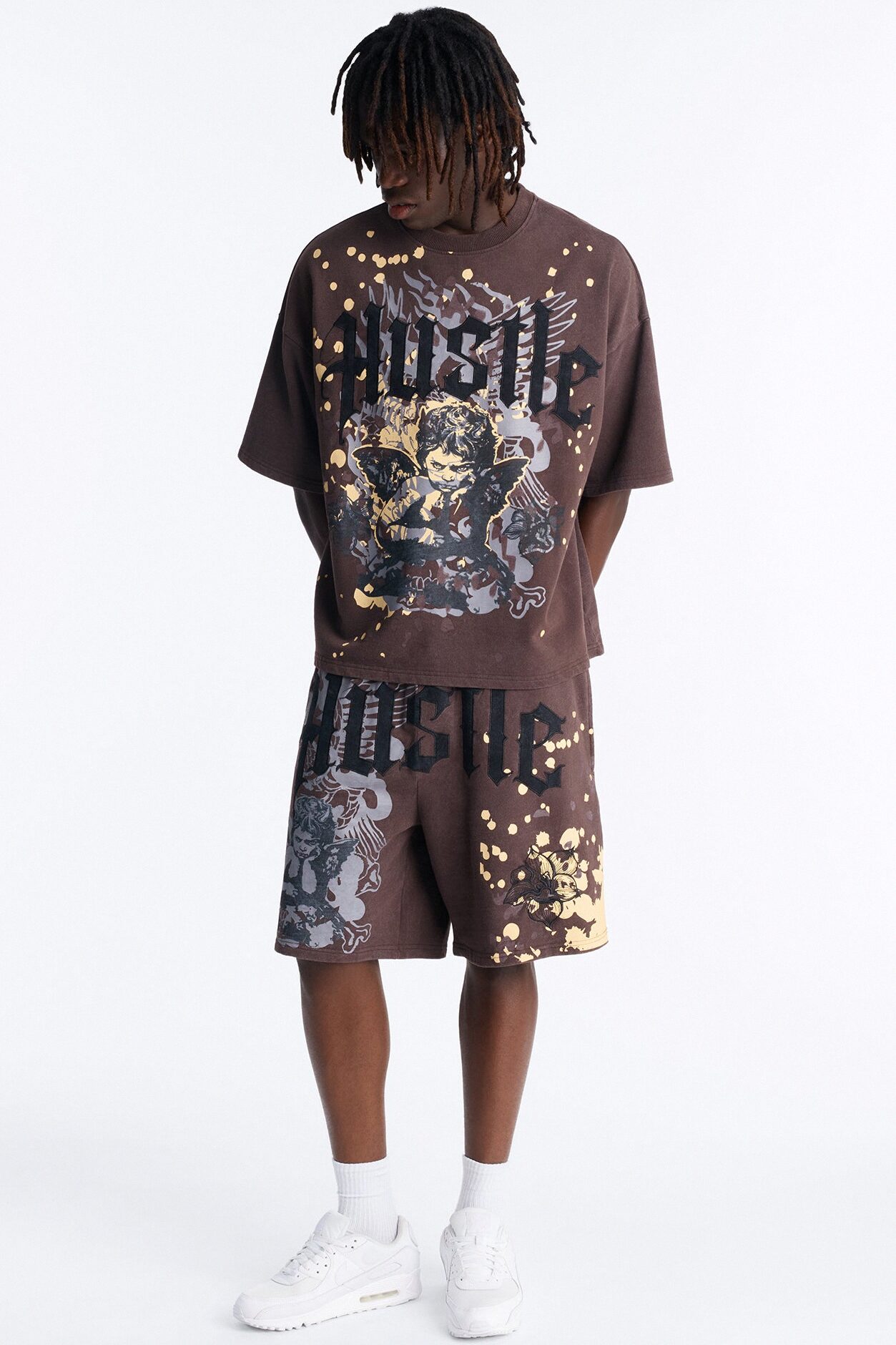 Heavenly Hustle Patch Relaxed Sweatshort - Brown