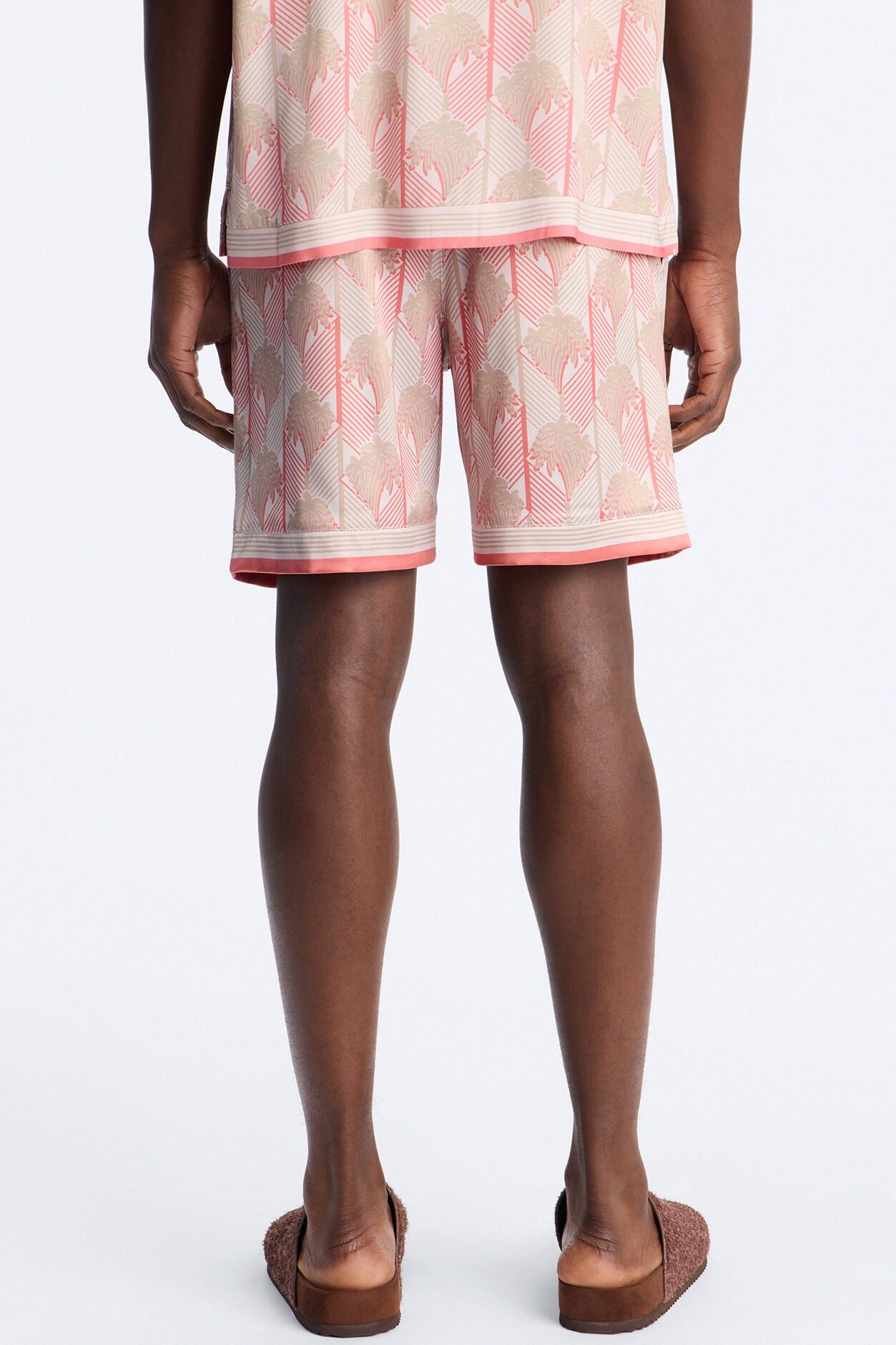 Crimson Palms Short - Red