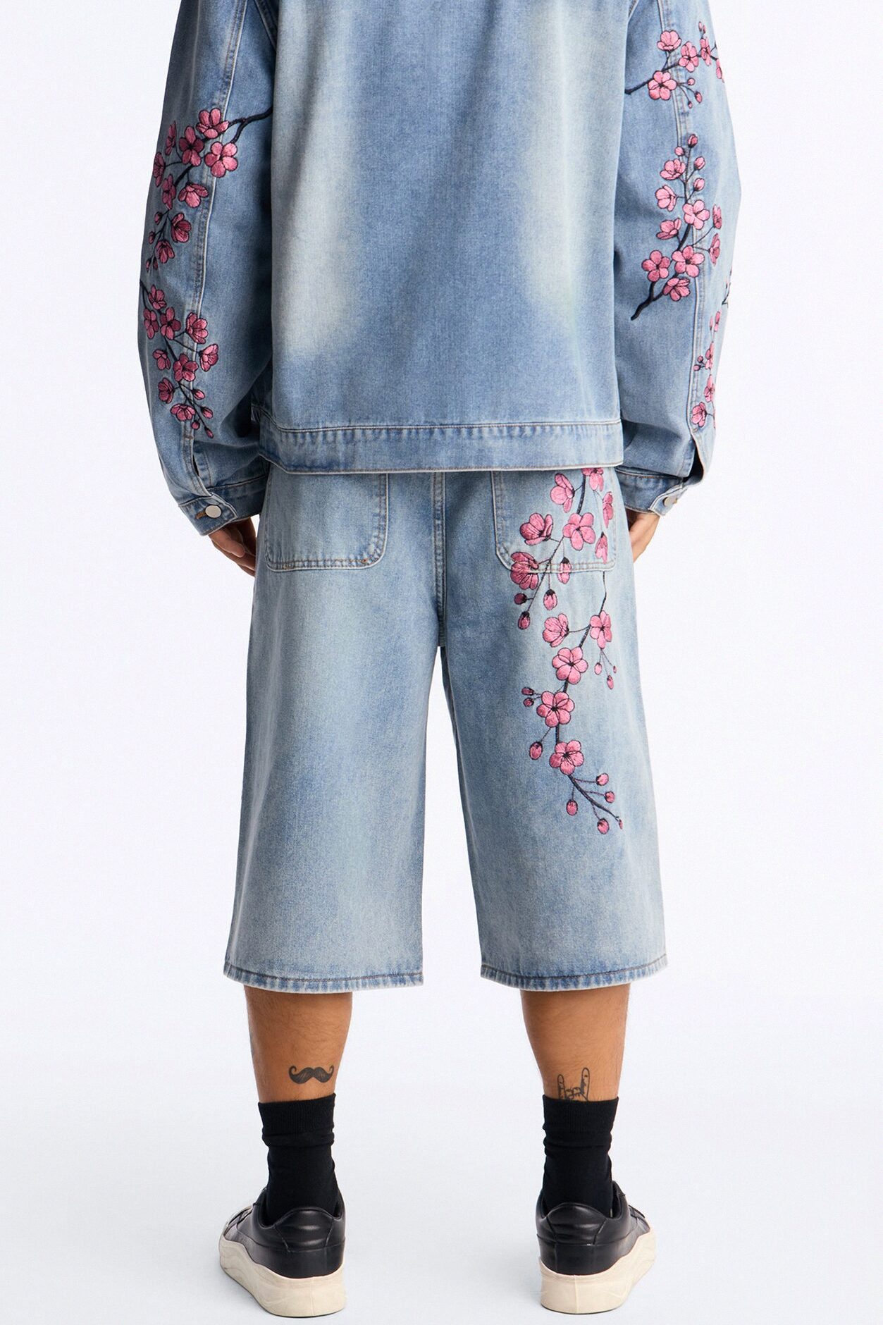 Sakura Flora Embroidered Baggy Denim Short - Light Blue Wash